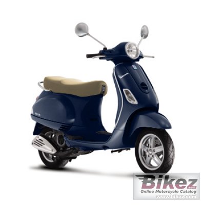 2009 Vespa LX 150 photo